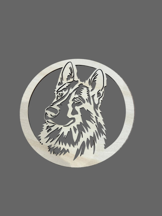 Découpe bois Berger allemand